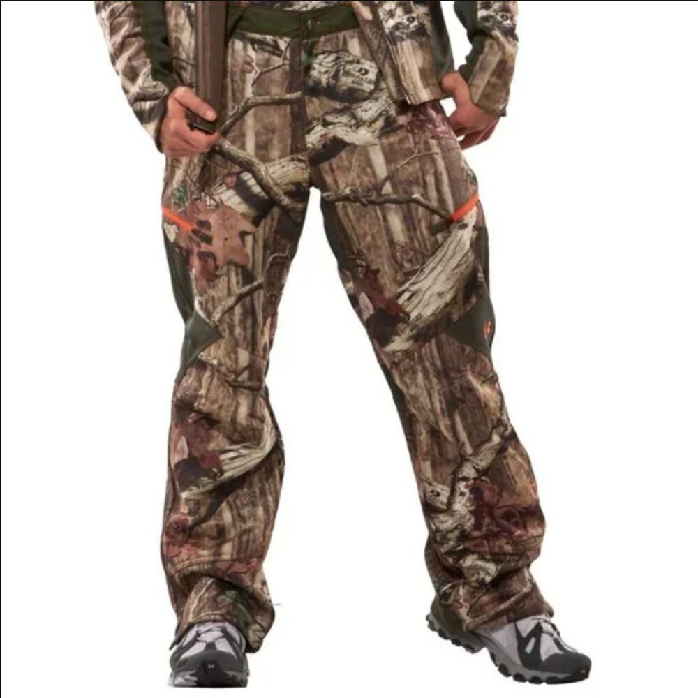 NWOT Under Armour Ridge Reaper Softshell Camouflage Pants Mossy Oak Size 38/32